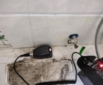 麻阳屋顶漏水维修公司分享下卫生间漏水的危害及解决方法